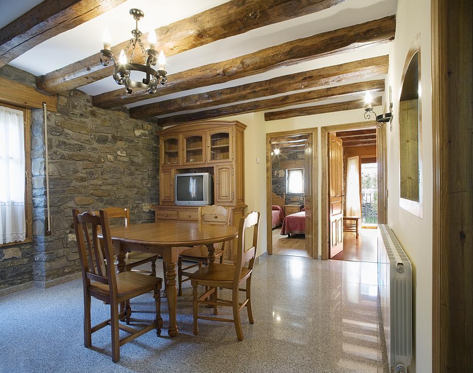 Apartamentos Casa Buisan Broto Δωμάτιο φωτογραφία