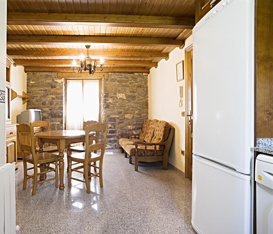 Apartamentos Casa Buisan Broto Δωμάτιο φωτογραφία